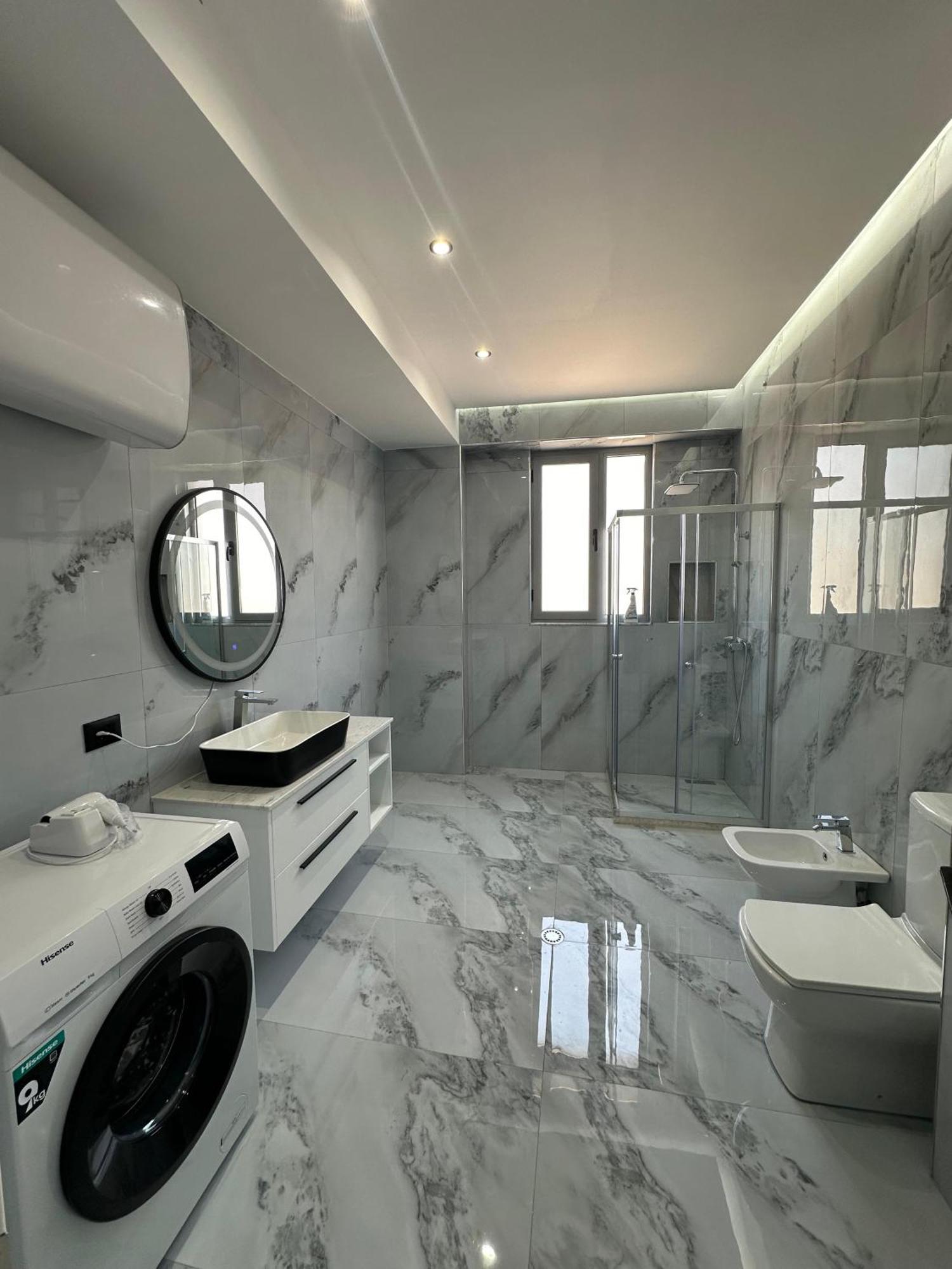 Gael Luxury Apartment Berat Bagian luar foto